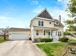 1531 Penstemon Ct, Grayslake, IL 60030