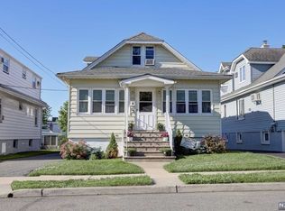486 Victor St, Saddle Brook, NJ 07663