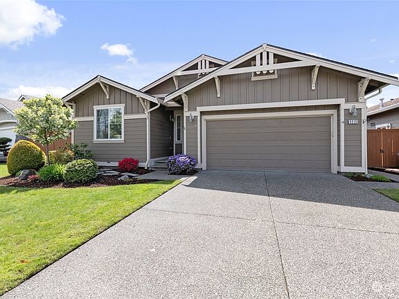2nd image of 4213 Vashon Drive NE