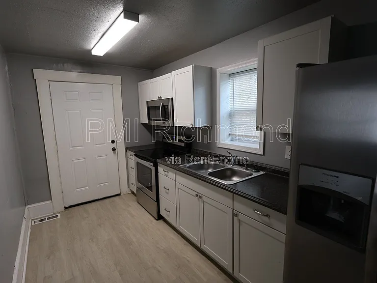 104 Lee Ave #A — Photo 11