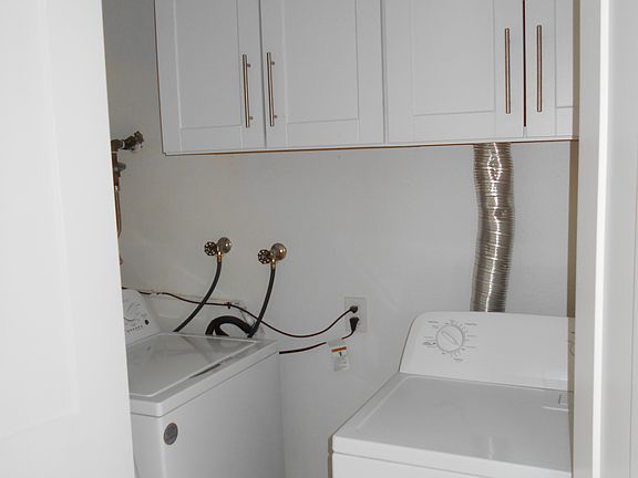 4th image of 2403 Canyon Lands Ct