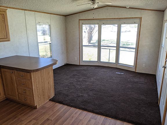 3rd image of 255 W Pipe Creek Dr #12