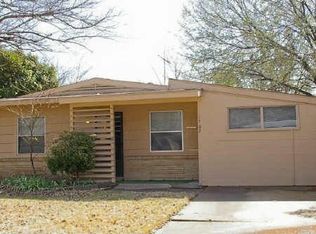1702 Briarwood Ln, Irving, TX 75061
