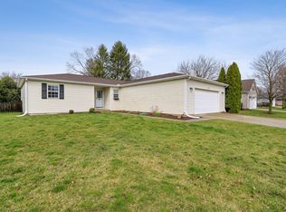 413 Rosewood, Saint Joseph, IL
