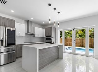 3142 Carter St, Miami, FL 33133