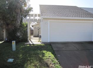 7222 Winterwillow Ct, Sacramento, CA 95828