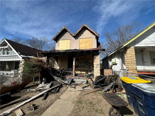 3910 Wabash Ave, Kansas City, MO 64130