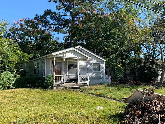 3rd image of 502 Huntlee Dr