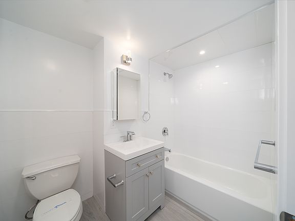 3rd image of 151 Sip Ave #38AA