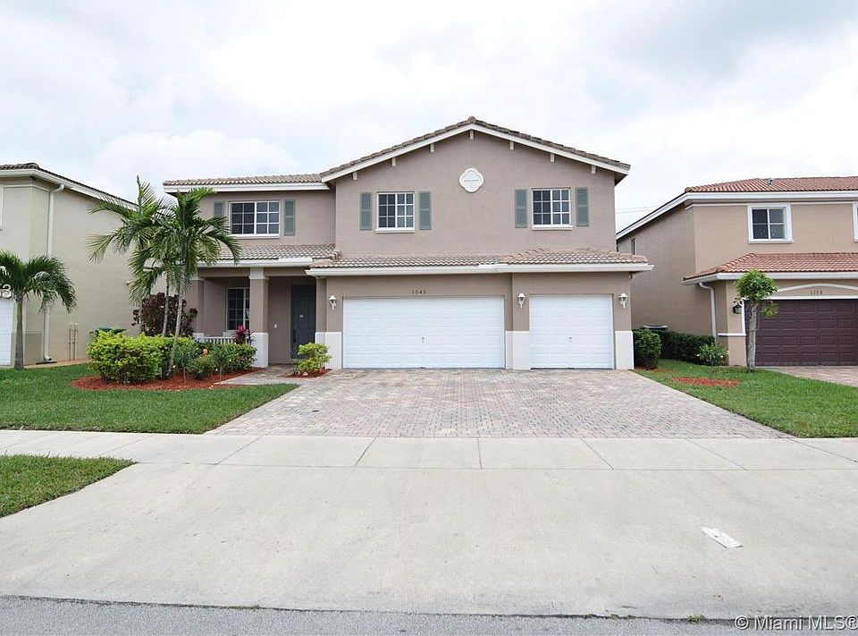 1st image of 1048 NW 204th St