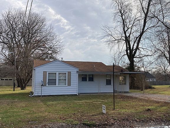 3rd image of 1550 S Brown Ave