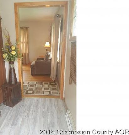 2nd image of 411 E 9th St