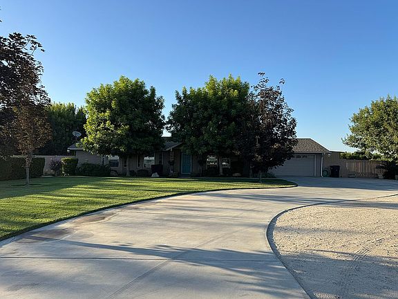 5th image of 3448 Avenue 416