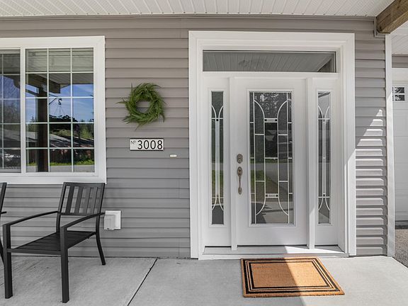 3rd image of 3008 Tongass Blvd.
