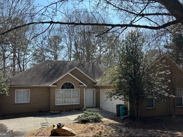 305 Michael Cir, Canton, GA 30114