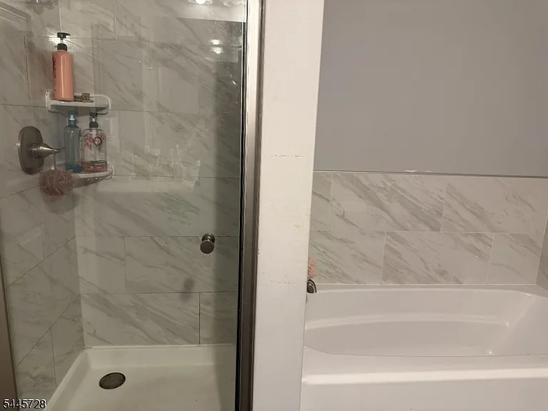58 Waugh Ct — Photo 24
