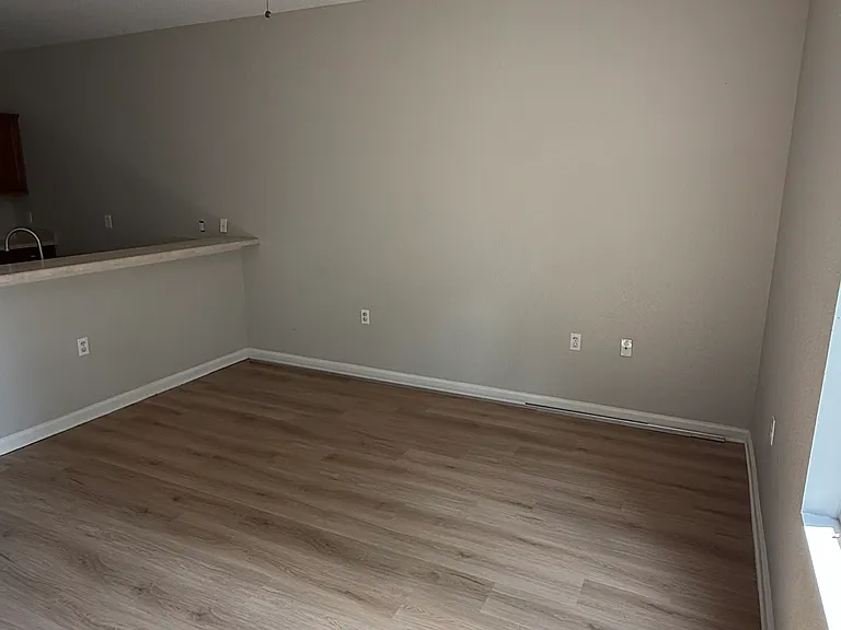 2611 McKeithen Ct — Photo 4