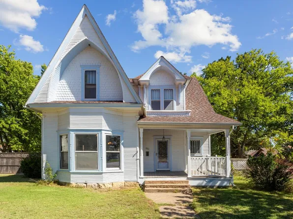 802 State St, Augusta, KS 67010