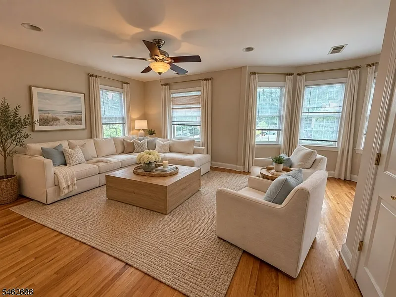 3 bed, 2.0 bath, $3,800 — Photo 2