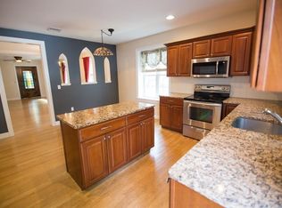9 Mechanic St #B, North Easton, MA 02356