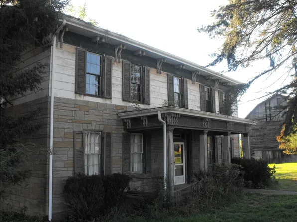 209 Lauffer Mine Rd, Export, PA 15632