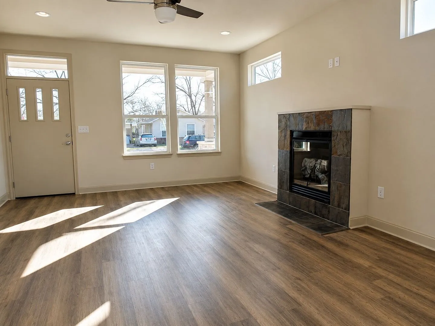 5 Bed/3 Bath House near Campus — Photo 3