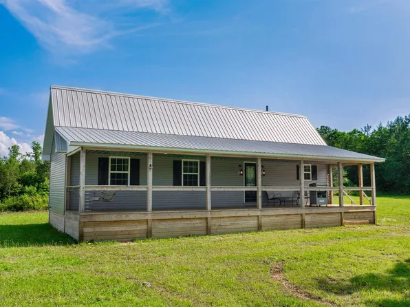 174 County Road 654, Mentone, AL 35984