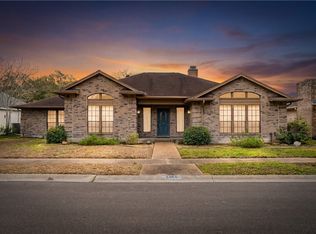 7406 Lugano Dr, Corpus Christi, TX 78413