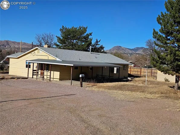 685 Dozier Ave, Canon City, CO 81212