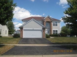 136 Sycamore Dr, Bolingbrook, IL 60490