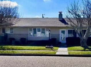 200 24th St S, Brigantine, NJ 08203