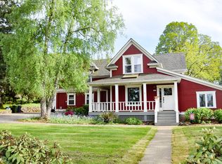 1220 E Main St, Silverton, OR