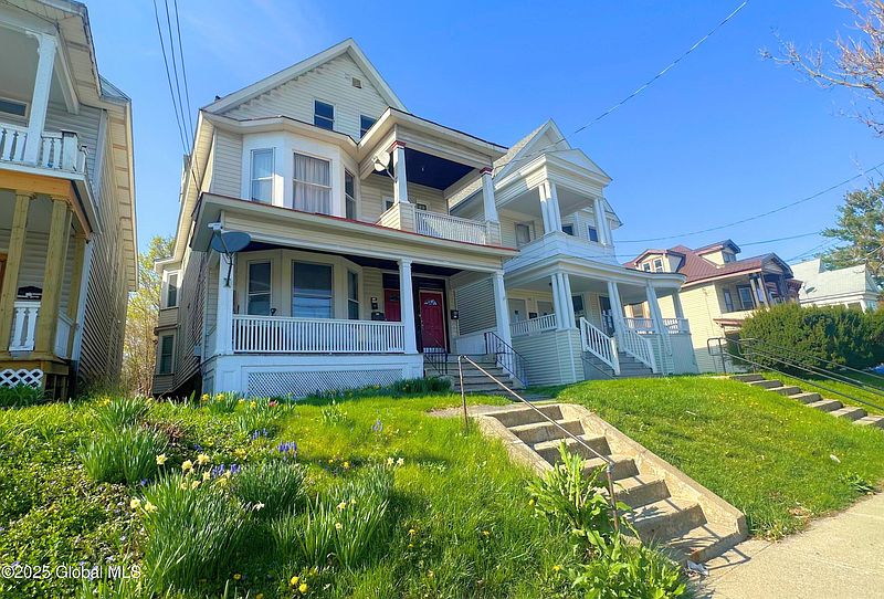 2nd image of 219 Delaware Avenue
