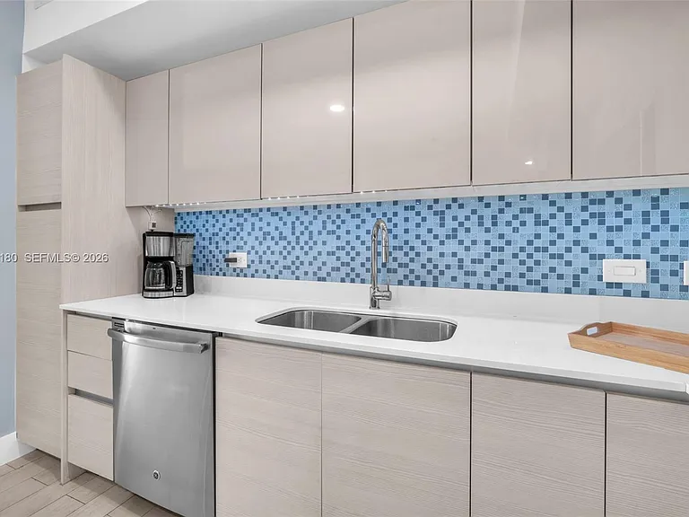 2602 E Halladale #T3105 — Photo 18
