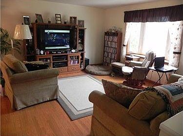2nd image of 414 Deerfield Dr