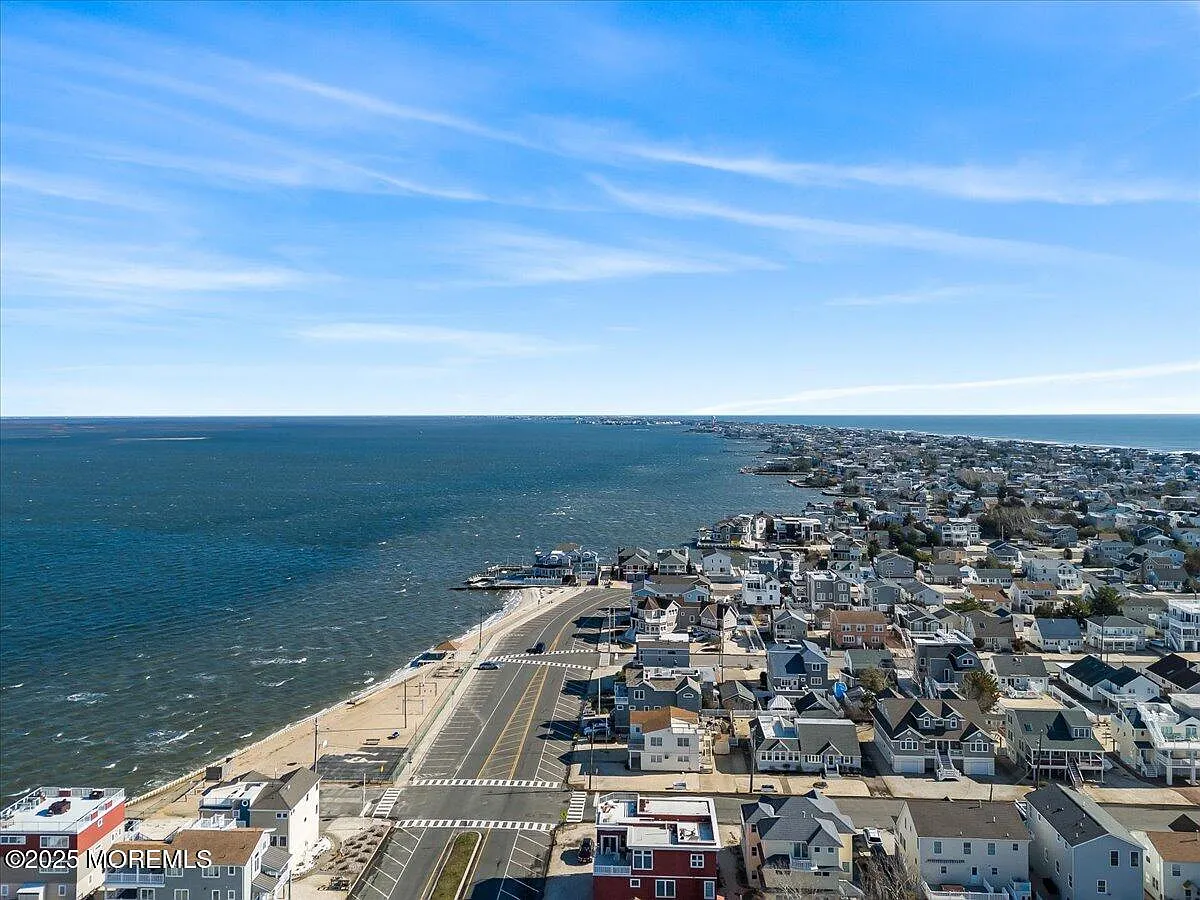 2 bed, $3,600 — Photo 4