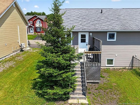 4th image of 46 Tanya Cres