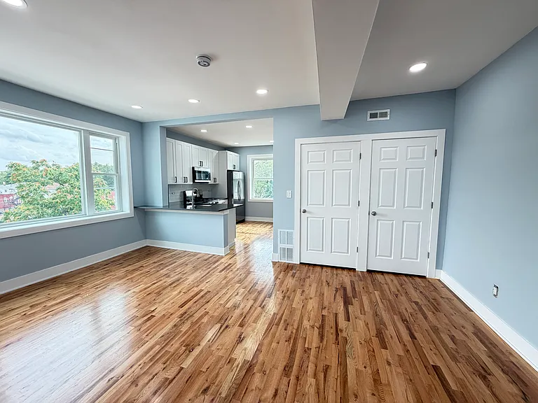 612 N Ridgeway Ave #3 — Photo 7