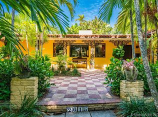 2615 Columbus Blvd, Coral Gables, FL 33134