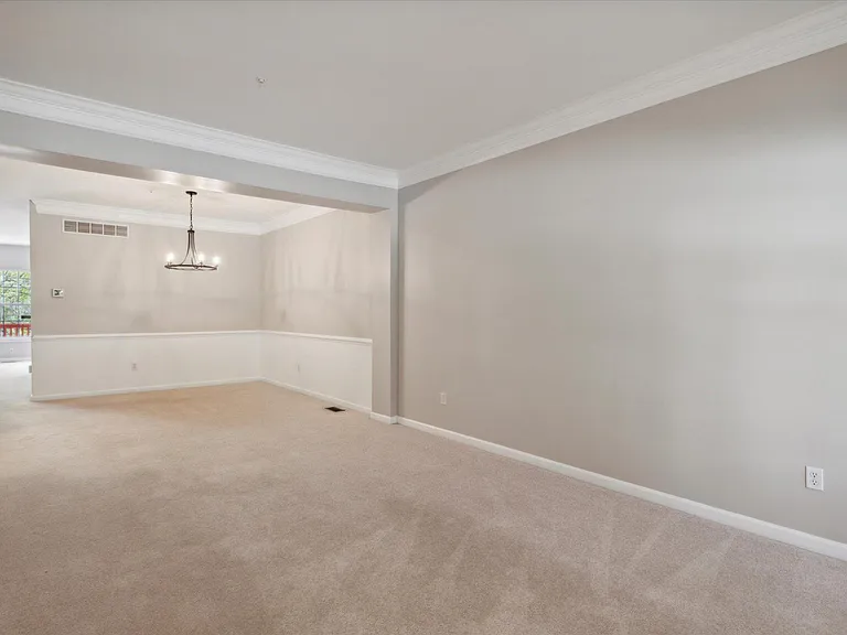 103 Birchwood Dr — Photo 5
