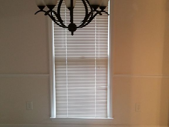 3rd image of 7025 Hunter Hill Ct
