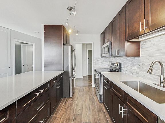5th image of 4250 N Marine Dr APT 2535