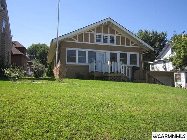 1st image of 604 Albion Ave