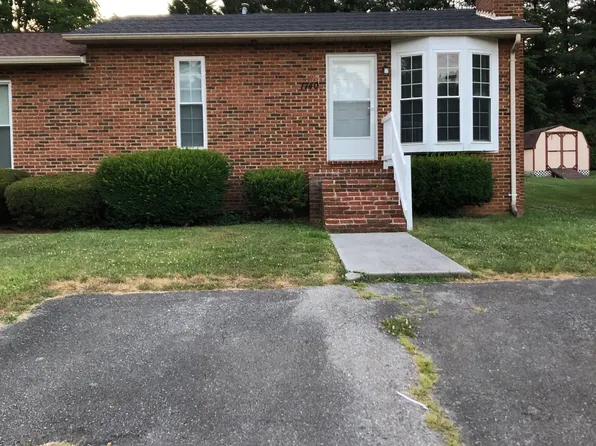 1740 Todd Dr, Johnson City, TN 37604