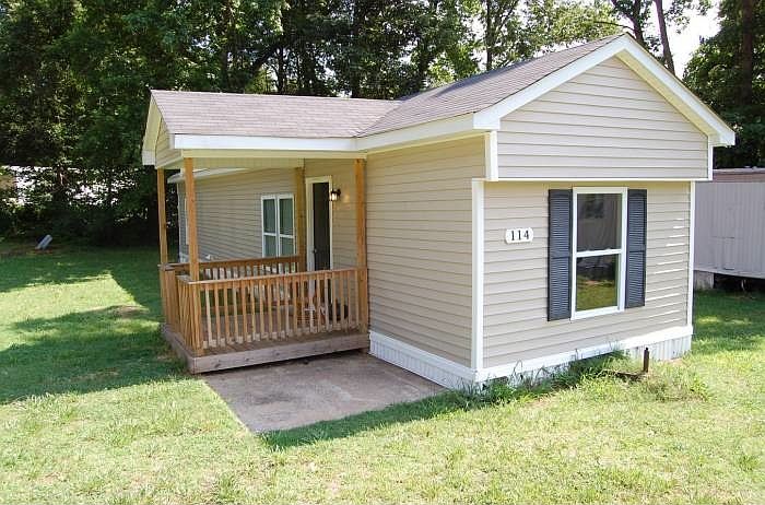 1st image of 114 Starling Dr