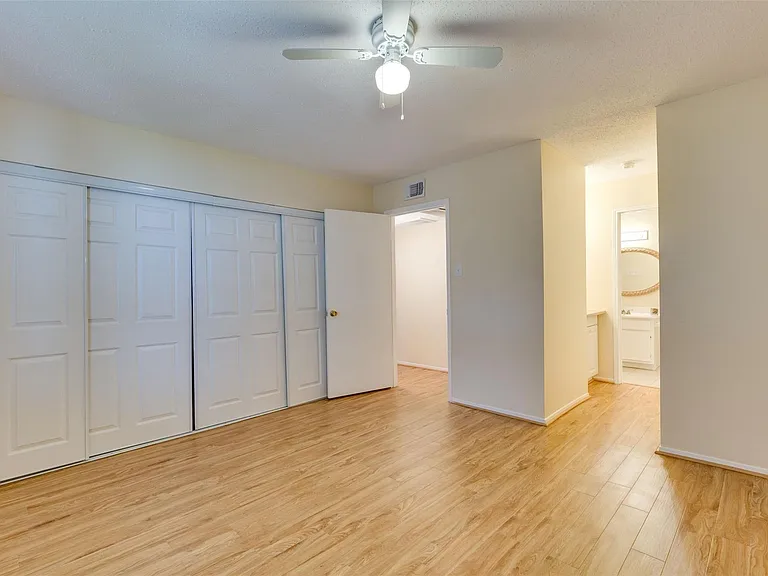 3535 Nasa Pkwy #86 — Photo 6