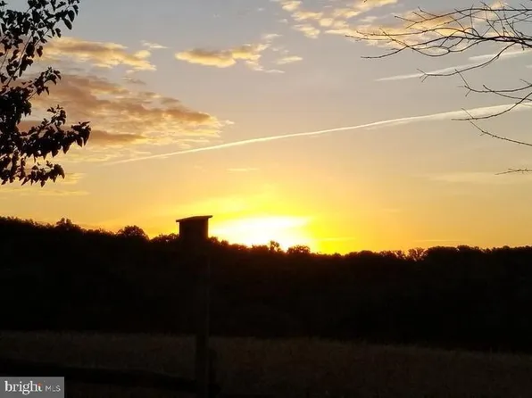 5143 Woodville Rd, Mount Airy, MD 21771