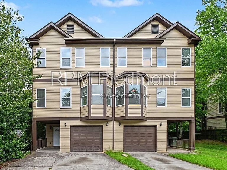 753 Prince Pl NW — Photo 27