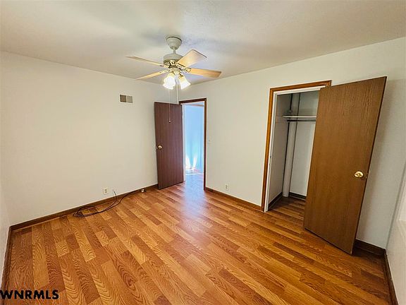 5th image of 1518 Avenue F