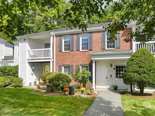 37 Windsor Court #E, Keene, NH 03431